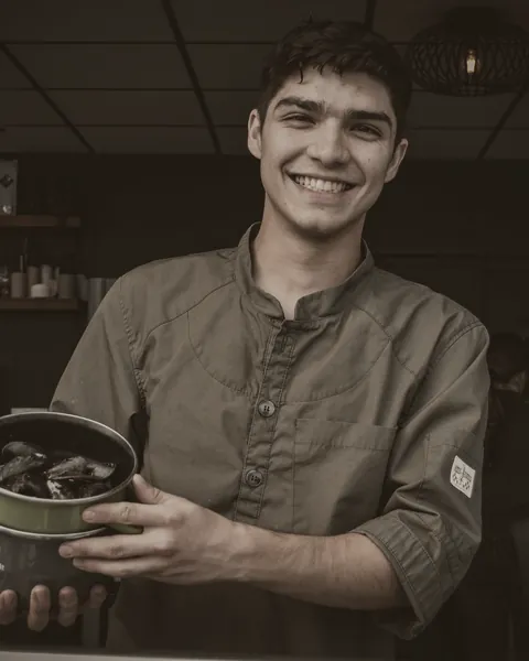 Daniel Pretorius, fire and pots